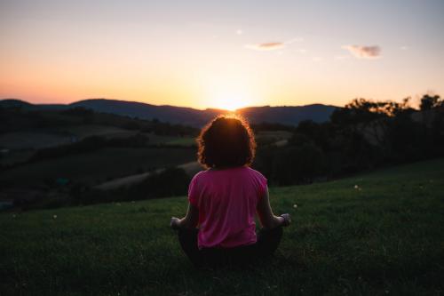 A Transzcendentális Meditáció szerepe az önbizalom és önbecsülés növelésében