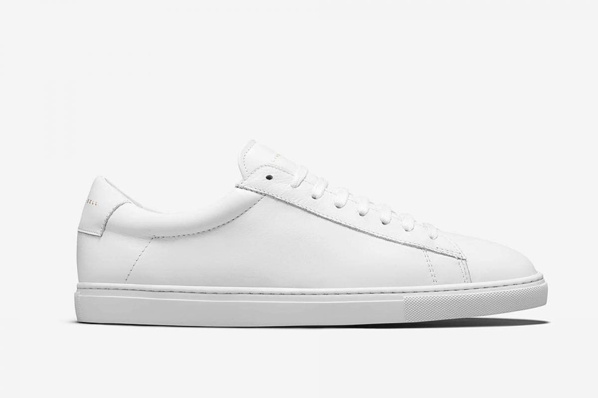 Sneaker, cipő, kényelmes utcai cipő, adidas cipő - ez az őszi divat